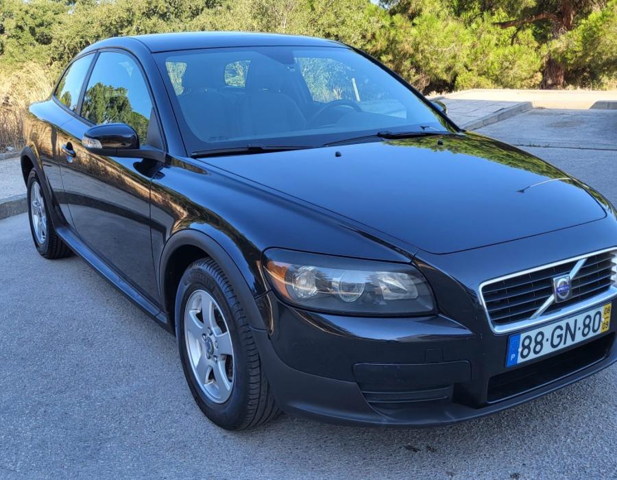 VOLVO C30